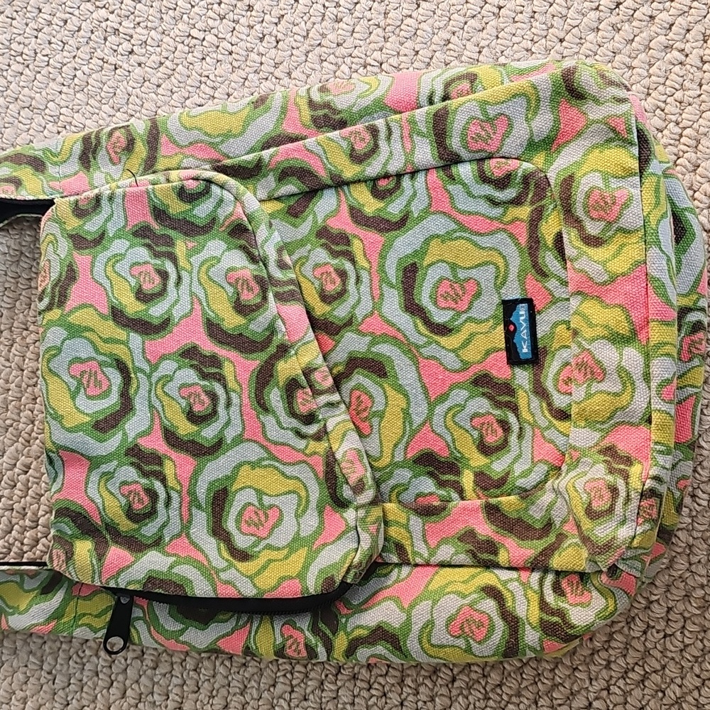 KAVU Women's Floral Crossbody Bag - Pink and Green